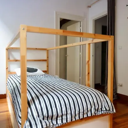 Spacious With 4 Beds Near Casco Viejo Apartman *