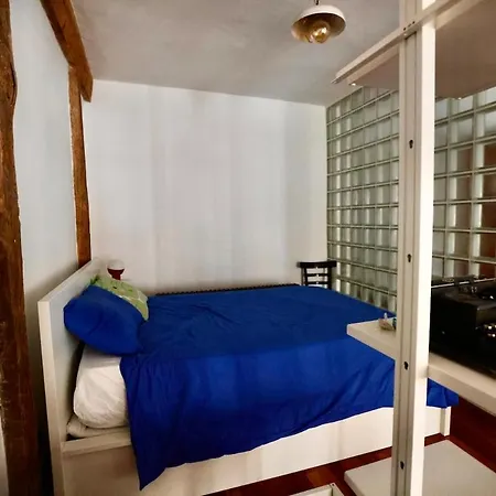 Apartman Spacious With 4 Beds Near Casco Viejo Bilbao